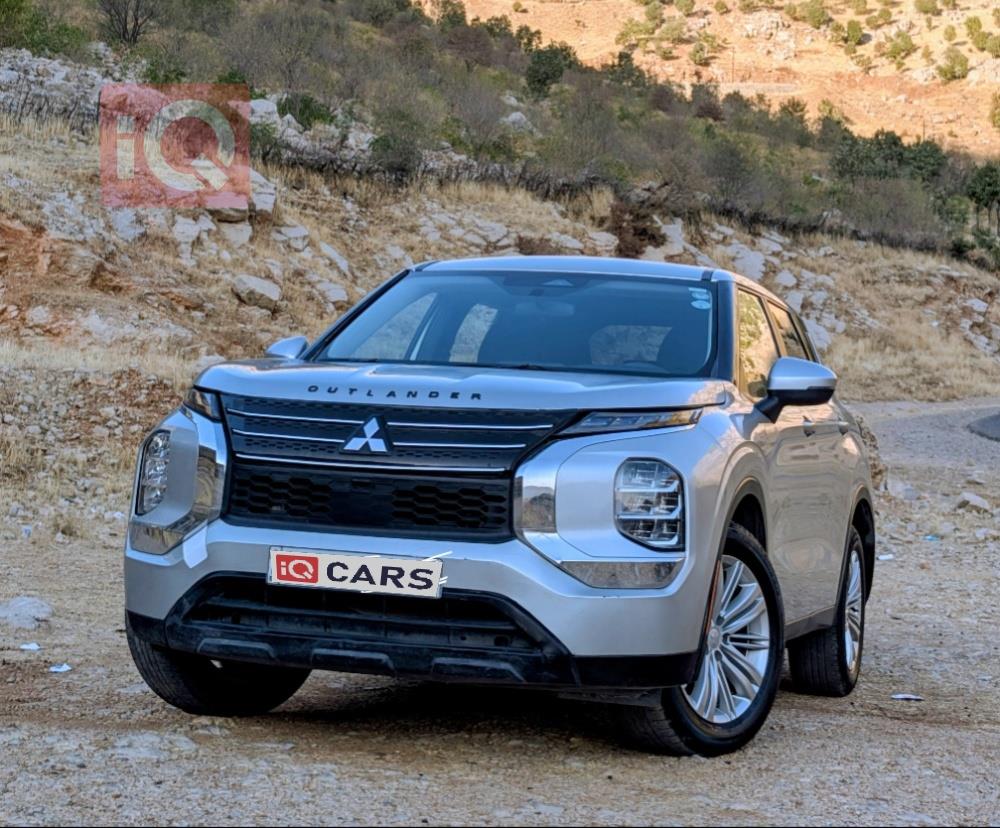 ميتسوبيشي اوتلاندر